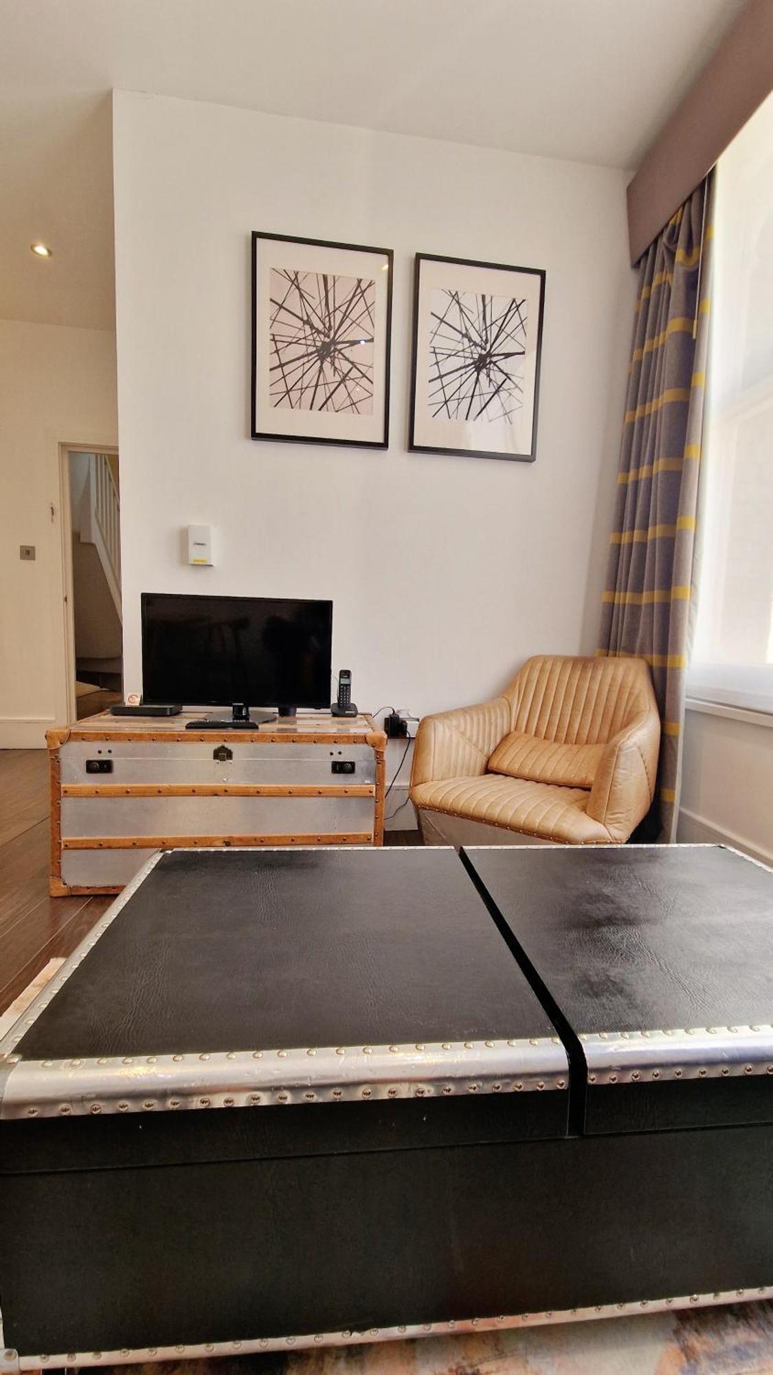 Clockwork London Flats Apartment Ngoại thất bức ảnh