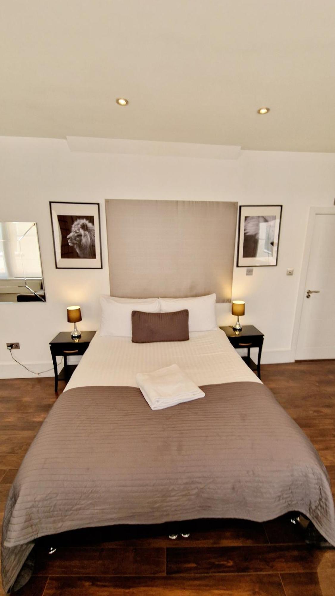 Clockwork London Flats Apartment Ngoại thất bức ảnh